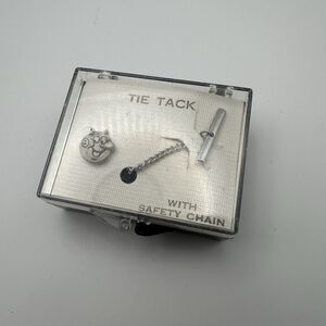 Vintage Reddy Kilowatt Advertising Tie Tack Silver Tone Chain Face Bulb Alabama